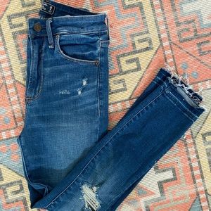 Abercrombie & Fitch Simone High Rise Ankle Jeans
